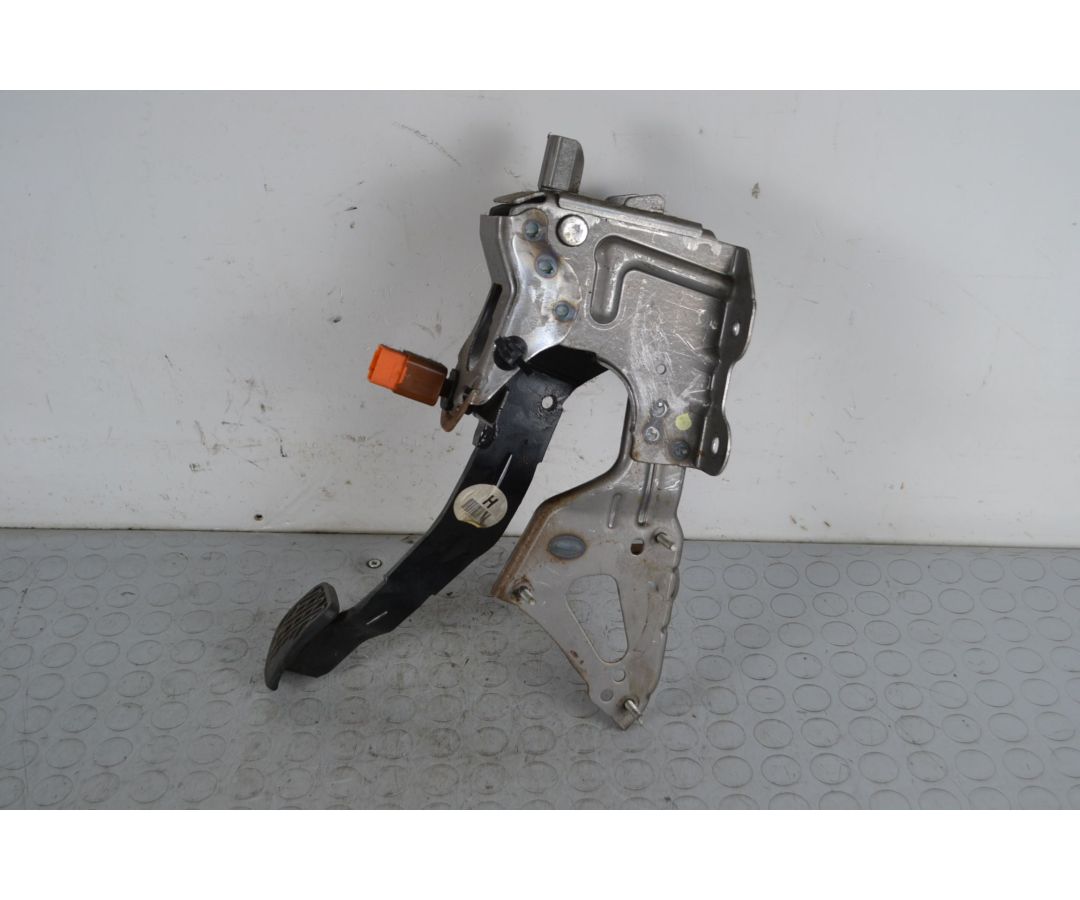 Pedale Freno Nissan Qashqai / Qashqai +2 dal 02/2010 al 12/2013 Cod 46501BR95A Cod motore K9K 430  1704383910268