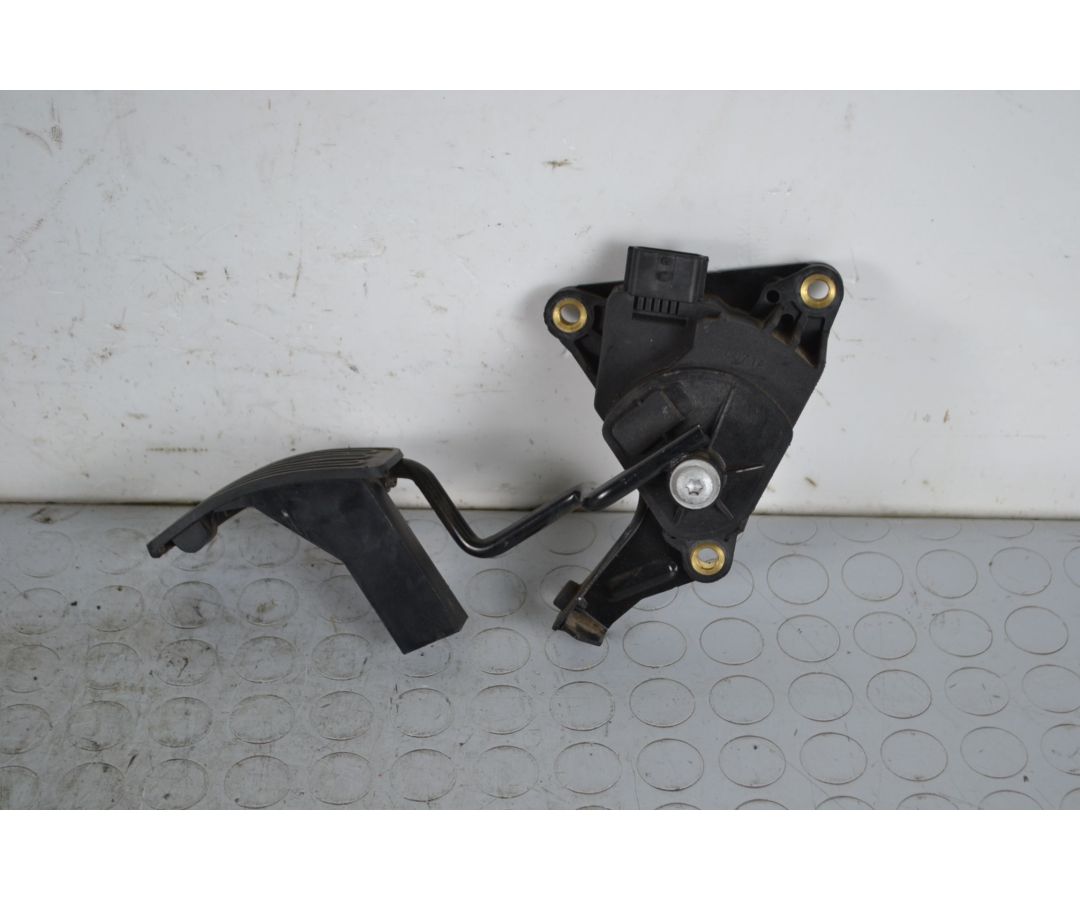 Pedale Acceleratore Nissan Qashqai / Qashqai +2 dal 02/2010 al 12/2013 Cod 18002BR65B Cod motore K9K 430  1704385060664