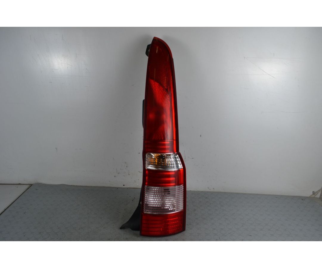 Fanale Stop Posteriore DX Fiat Panda dal 2003 al 2012 1704725439105 Fanale Stop Posteriore DX Fiat Panda dal 2003 al 2012 1704725439105