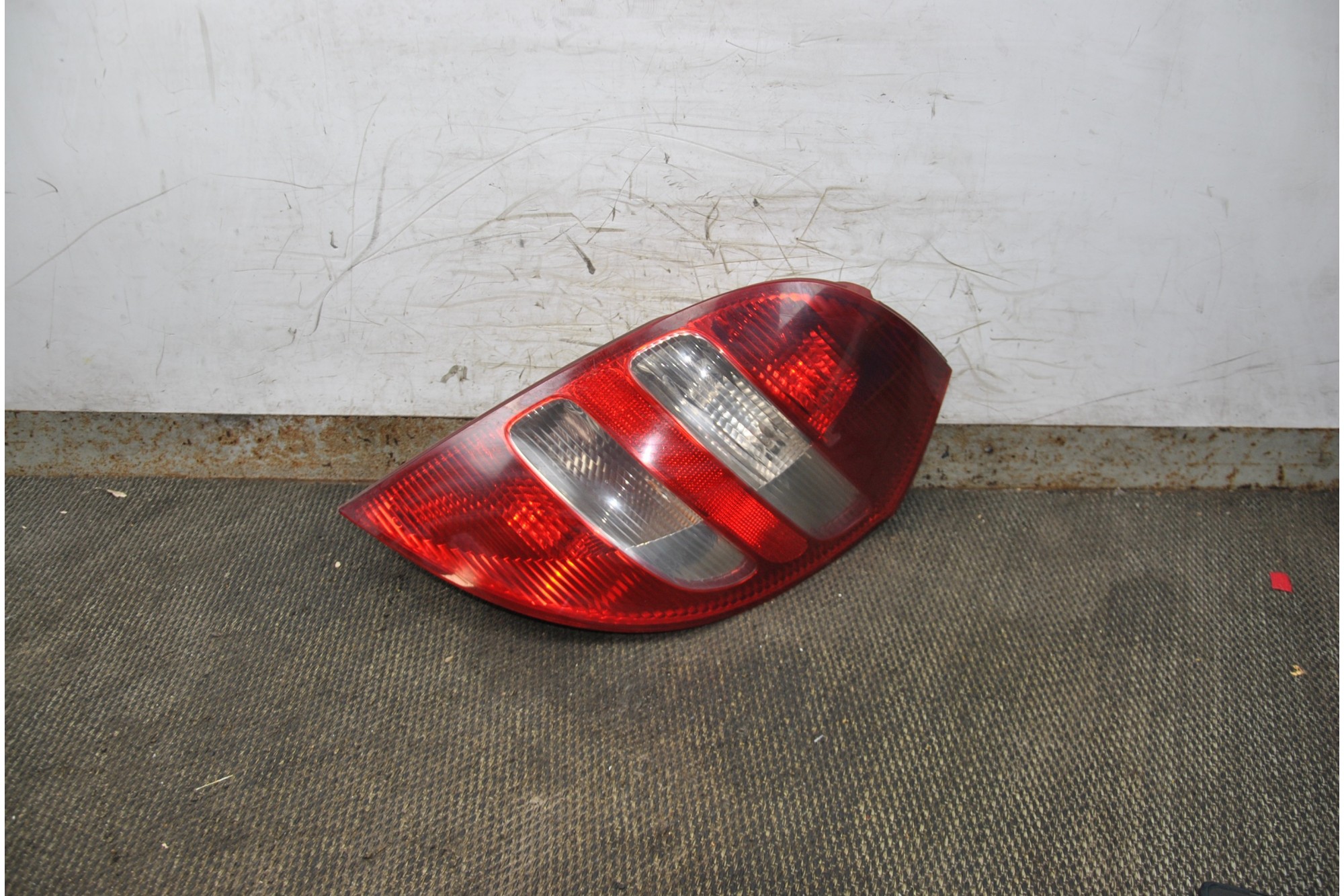 Fanale Posteriore Stop DX Mercedes Classe A W169 dal 2004 al 2012 Cod A1698200464  2411111150702