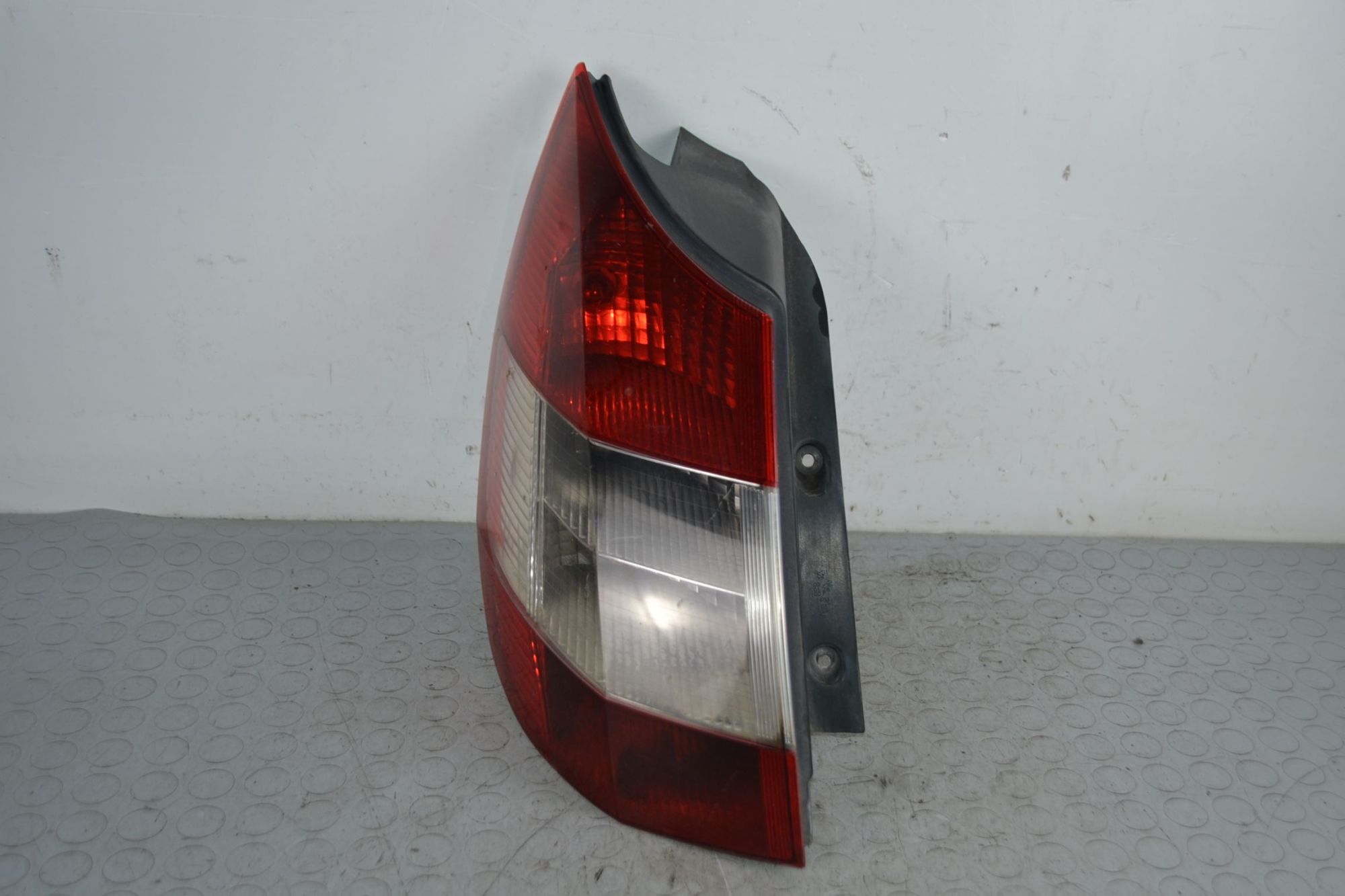 Fanale stop posteriore SX Renault Scenic II Dal 2003 al 2006 Cod 8200493374  1705312604975