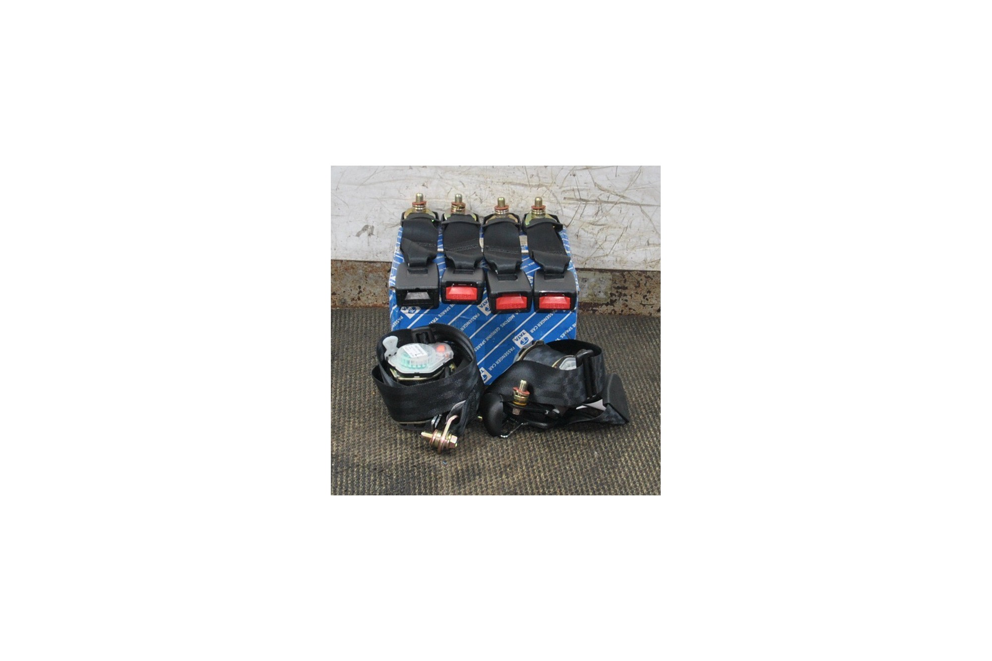 Kit cinture di sicurezza Tata Indigo cod. 277592500140  2411111151150