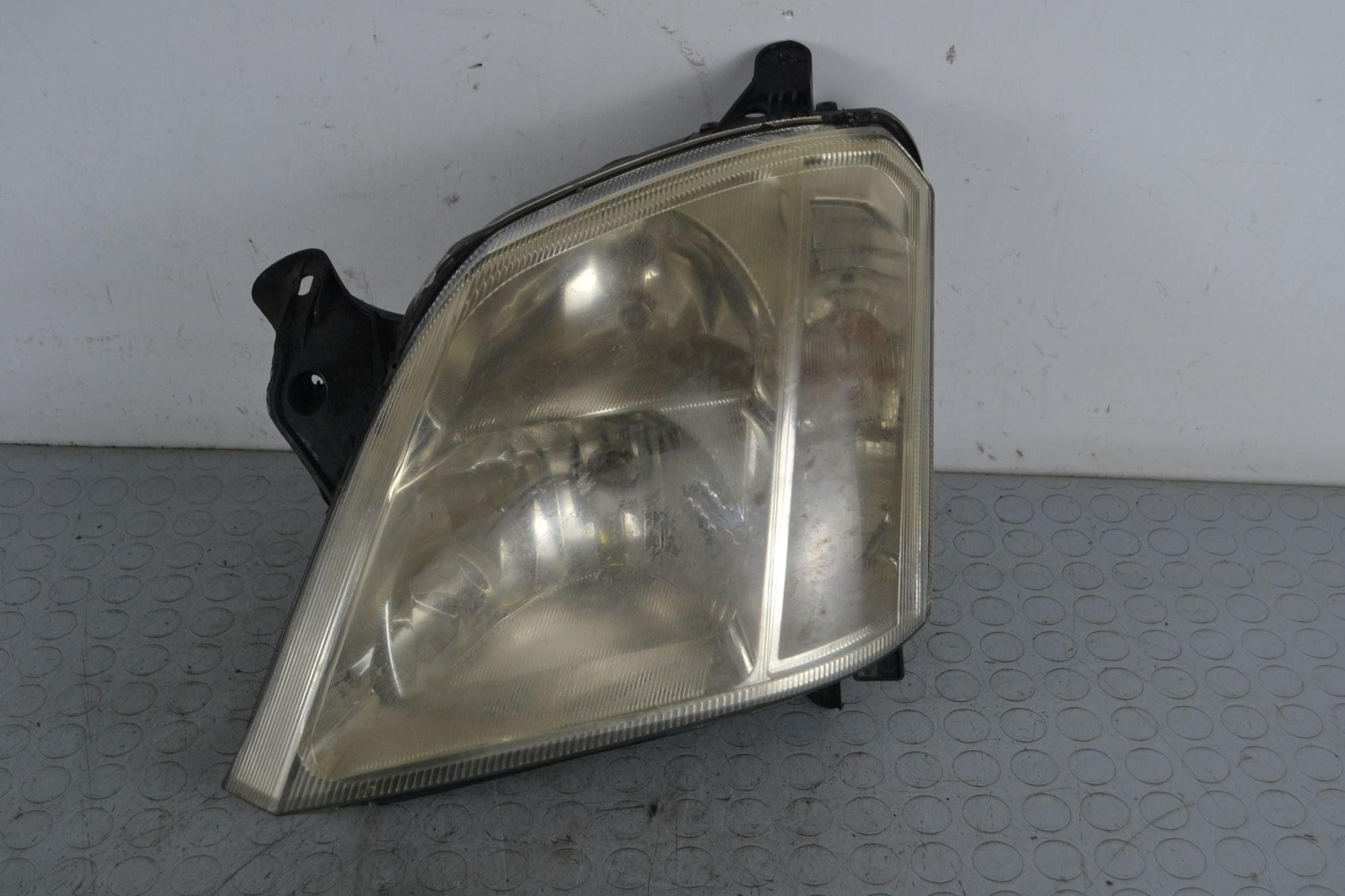 Faro Anteriore SX Opel Meriva A dal 2003 al 2010 Cod 93321052  1705334820216