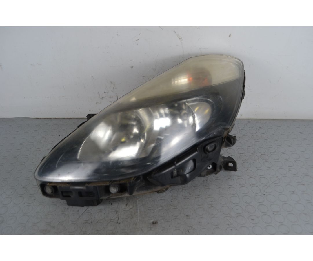 Faro Anteriore SX Renault Clio III dal 2009 al 2013 Cod 260605550r 1705395325071 Faro Anteriore SX Renault Clio III dal 2009 al 2013 Cod 260605550r 1705395325071