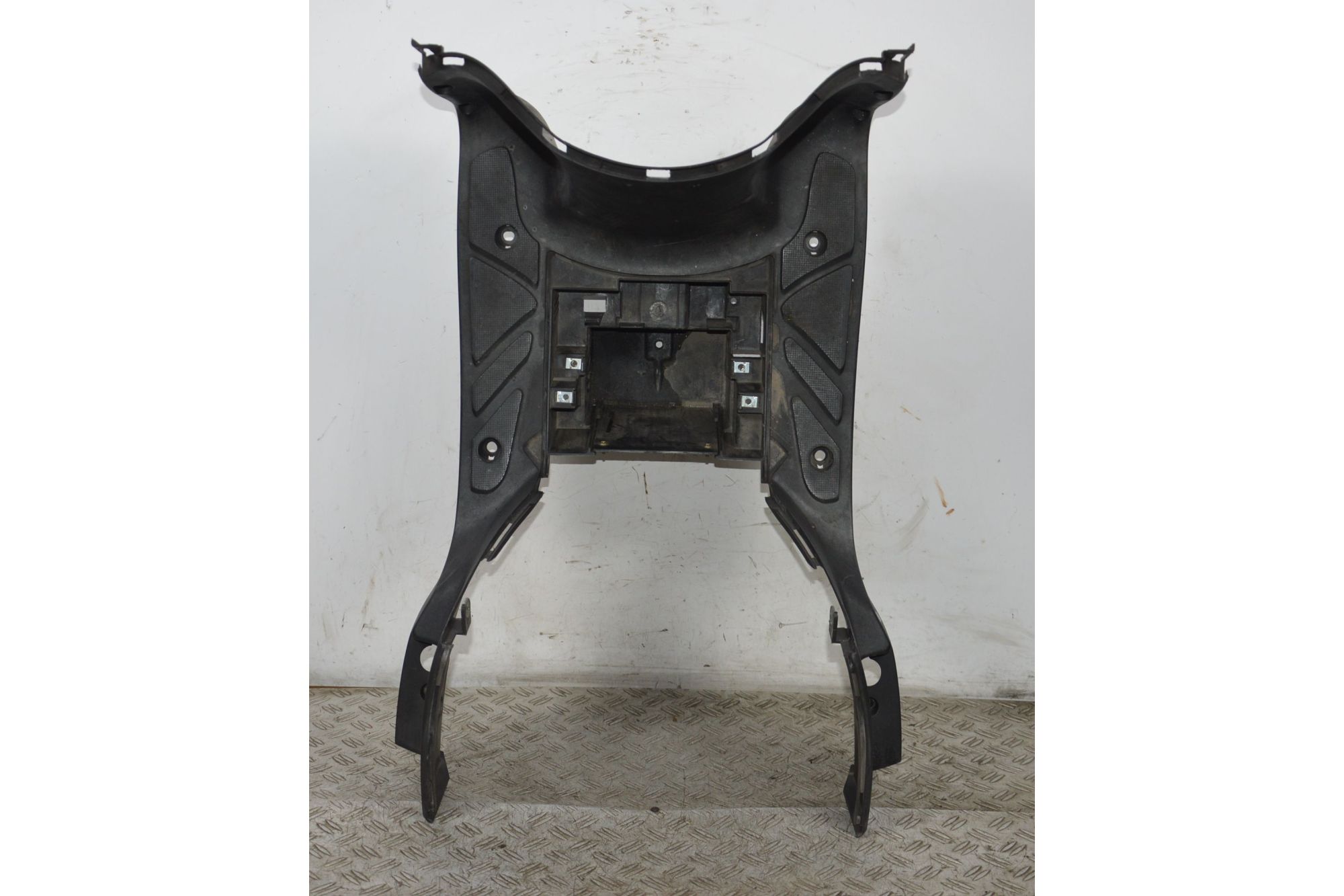 Carena Pedana Poggiapiedi Peugeot LXR 125 / 200 dal 2009 al 2014  1705404094028