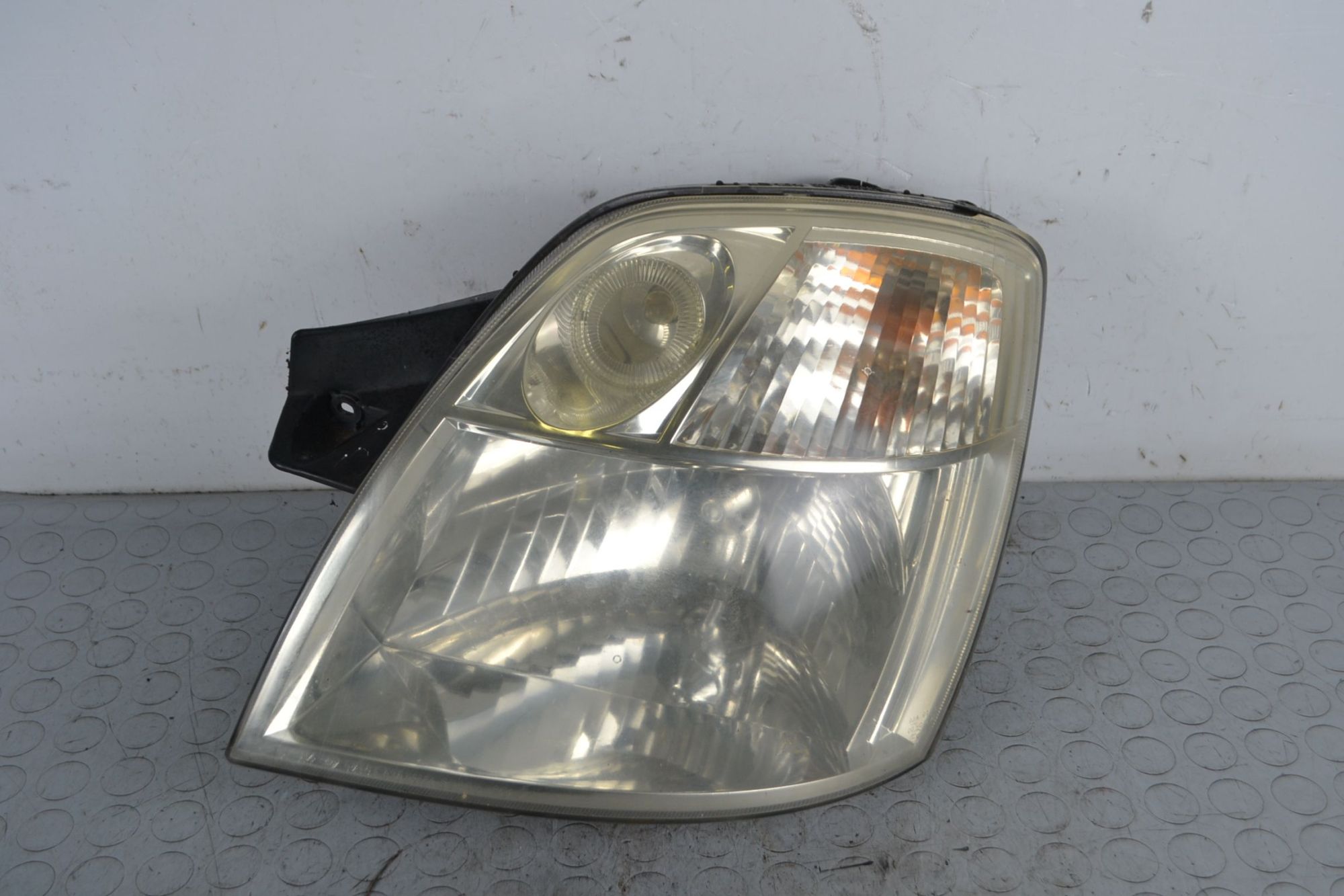 Faro anteriore SX Kia Picanto I Dal 2004 al 2011 Cod 9210107060  1705498880996