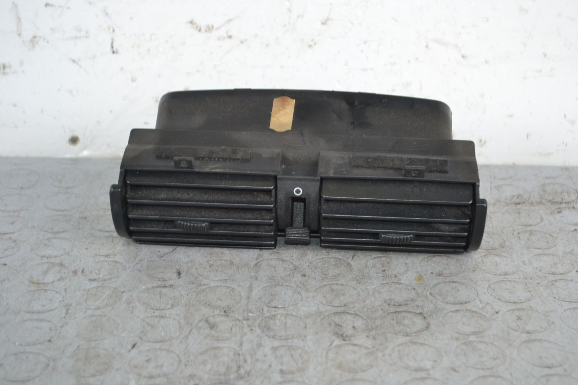 Bocchette Aria Centrali Fiat Cinquecento 170 dal 06/1992 al 01/1999 Cod 181526980 Cod Motore 1170A1046  1705499437403