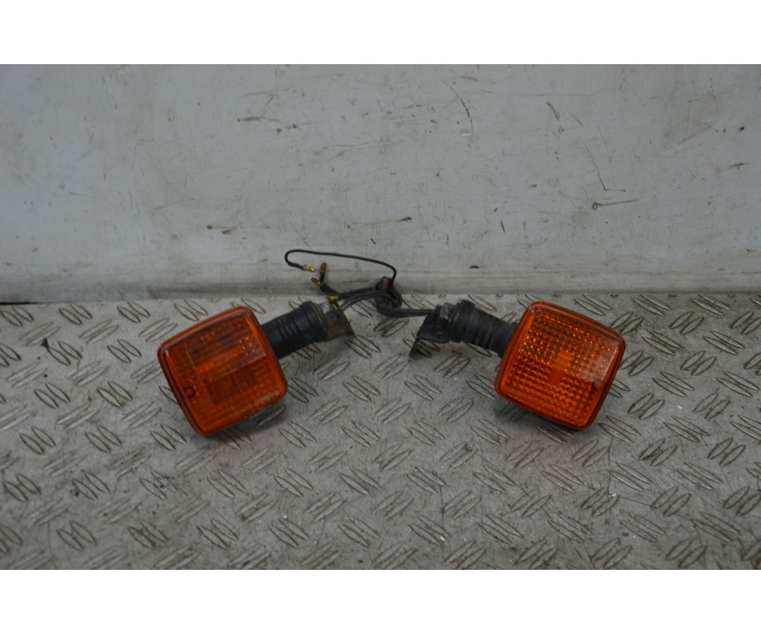 Coppia Frecce Posteriori Yamaha XT 600 XT600 Dal 1984 al 1998 1705575177087 Coppia Frecce Posteriori Yamaha XT 600 XT600 Dal 1984 al 1998 1705575177087