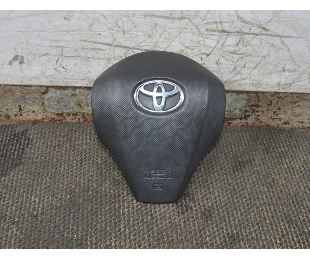 Airbag volante Toyota Yaris dal 2005 al a 2011 Cod 45130-0D160-G  2411111151921