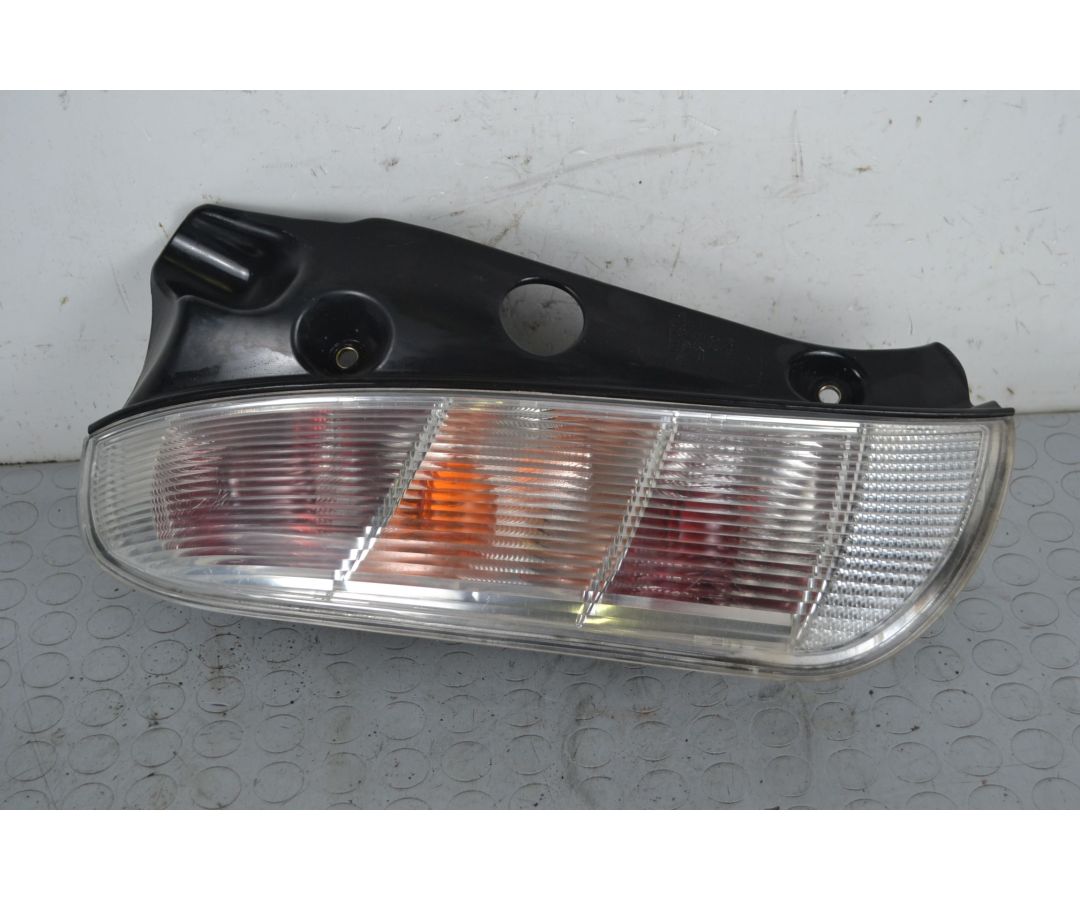 Fanale Stop Posteriore SX Lancia Ypsilon dal 2008 al 2011 Cod 08-666-1906l 1705912143522 Fanale Stop Posteriore SX Lancia Ypsilon dal 2008 al 2011 Cod 08-666-1906l 1705912143522
