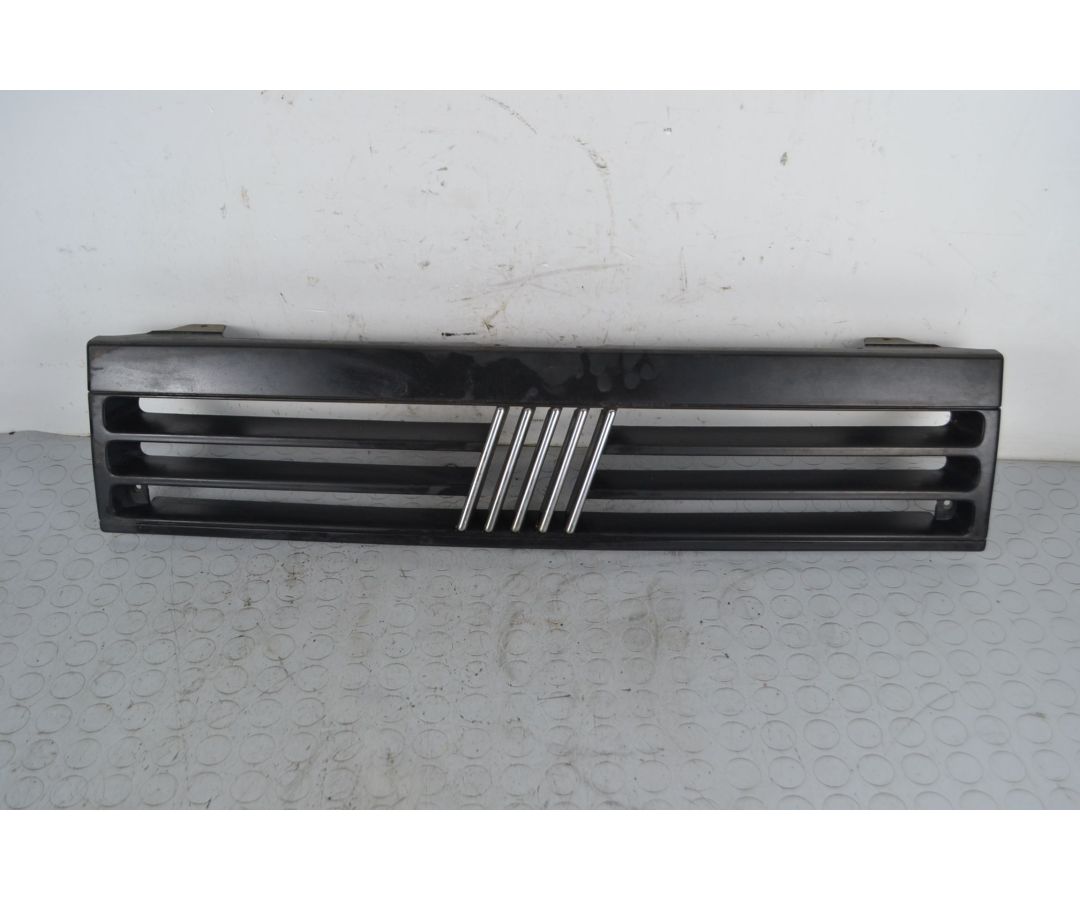 Griglia Anteriore Fiat Panda dal 1986 al 2003 Cod 720633000  1705913697390