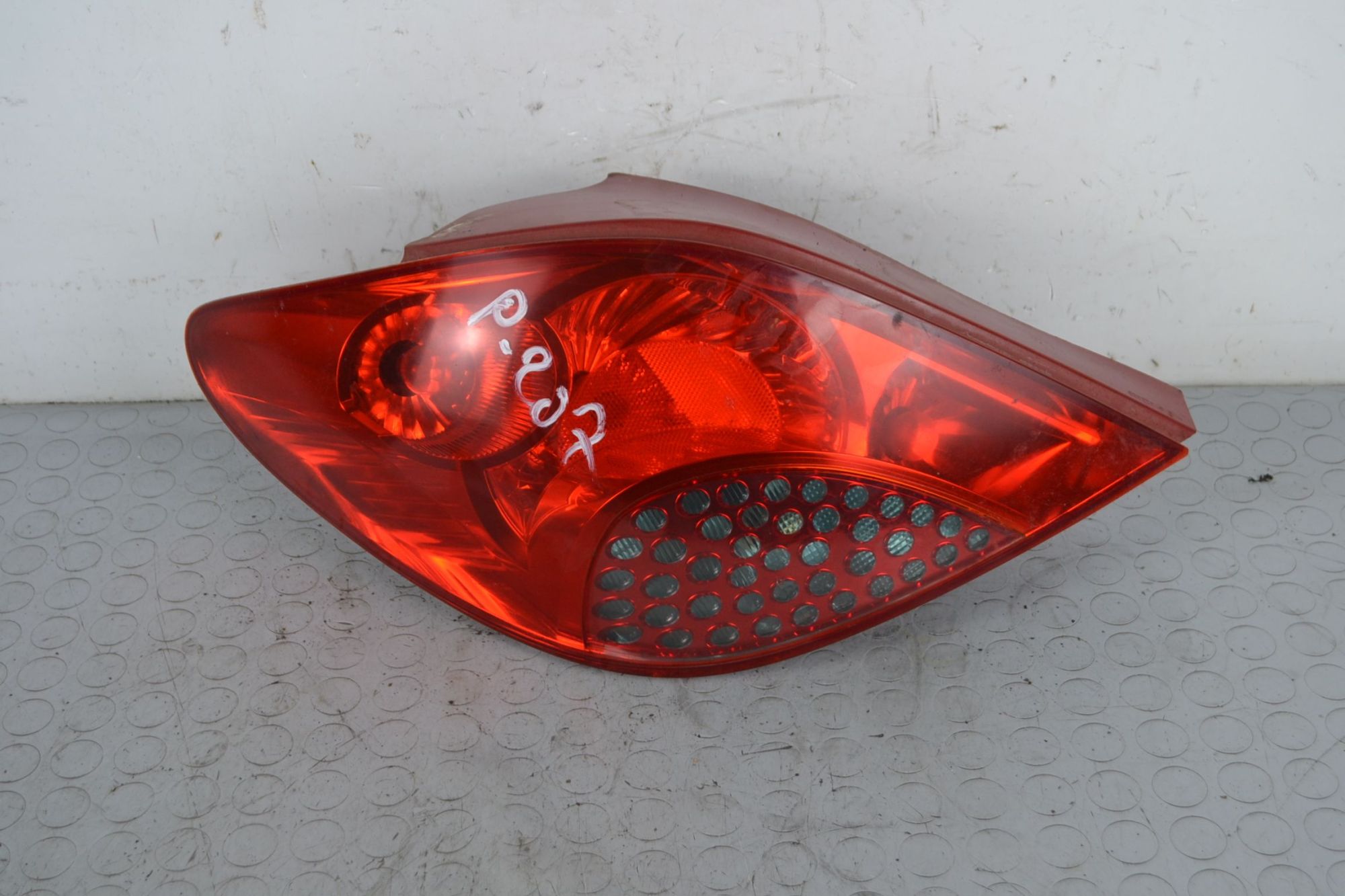 Fanale Stop Posteriore SX Peugeot 207 dal 2006 al 2009 Cod 9649986680  1705919922649