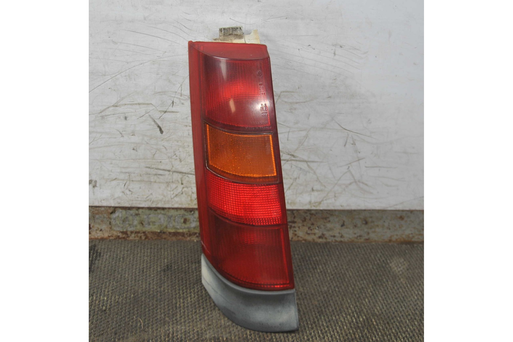 Fanale Stop Sinistro Sx Renault Supercinque 5 dal 1984 al 1996  2411111152461