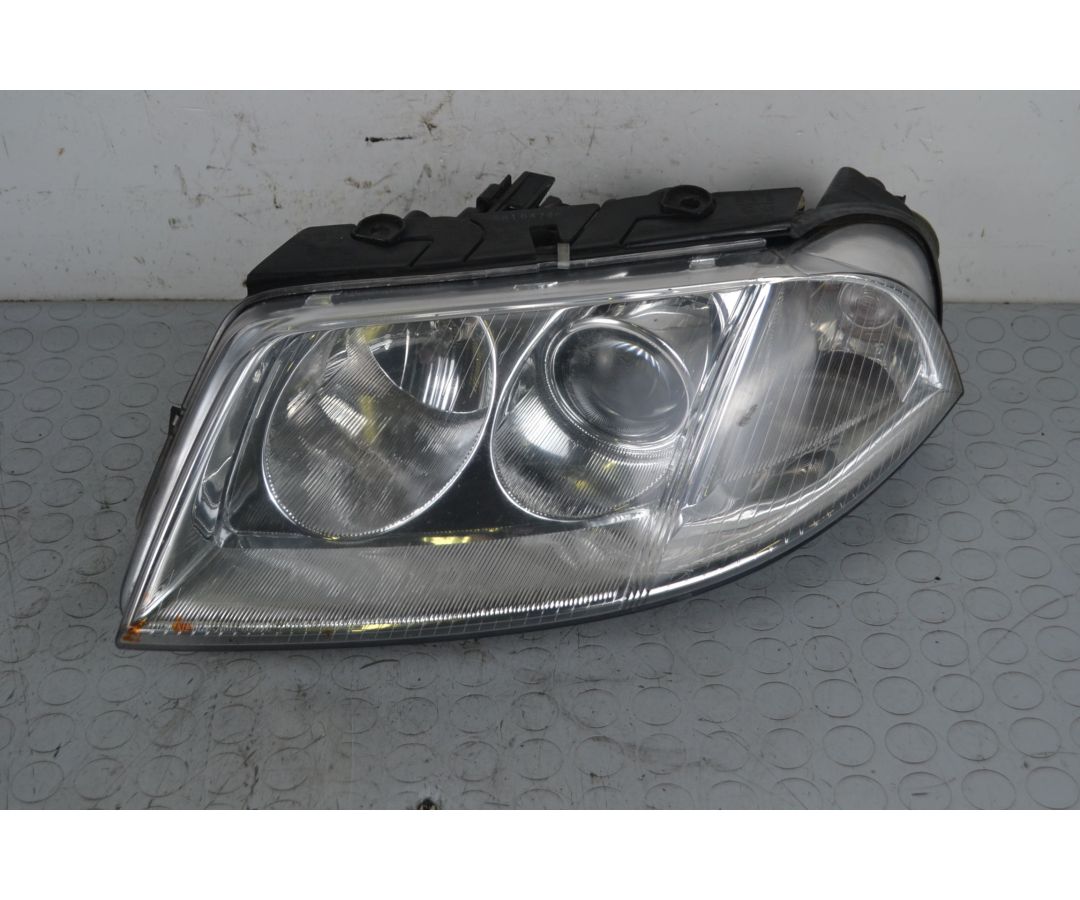 Faro Anteriore SX Volkswagen Passat B5 SW dal 2001 al 2005 Cod 341-1109l 1706001643688 Faro Anteriore SX Volkswagen Passat B5 SW dal 2001 al 2005 Cod 341-1109l 1706001643688