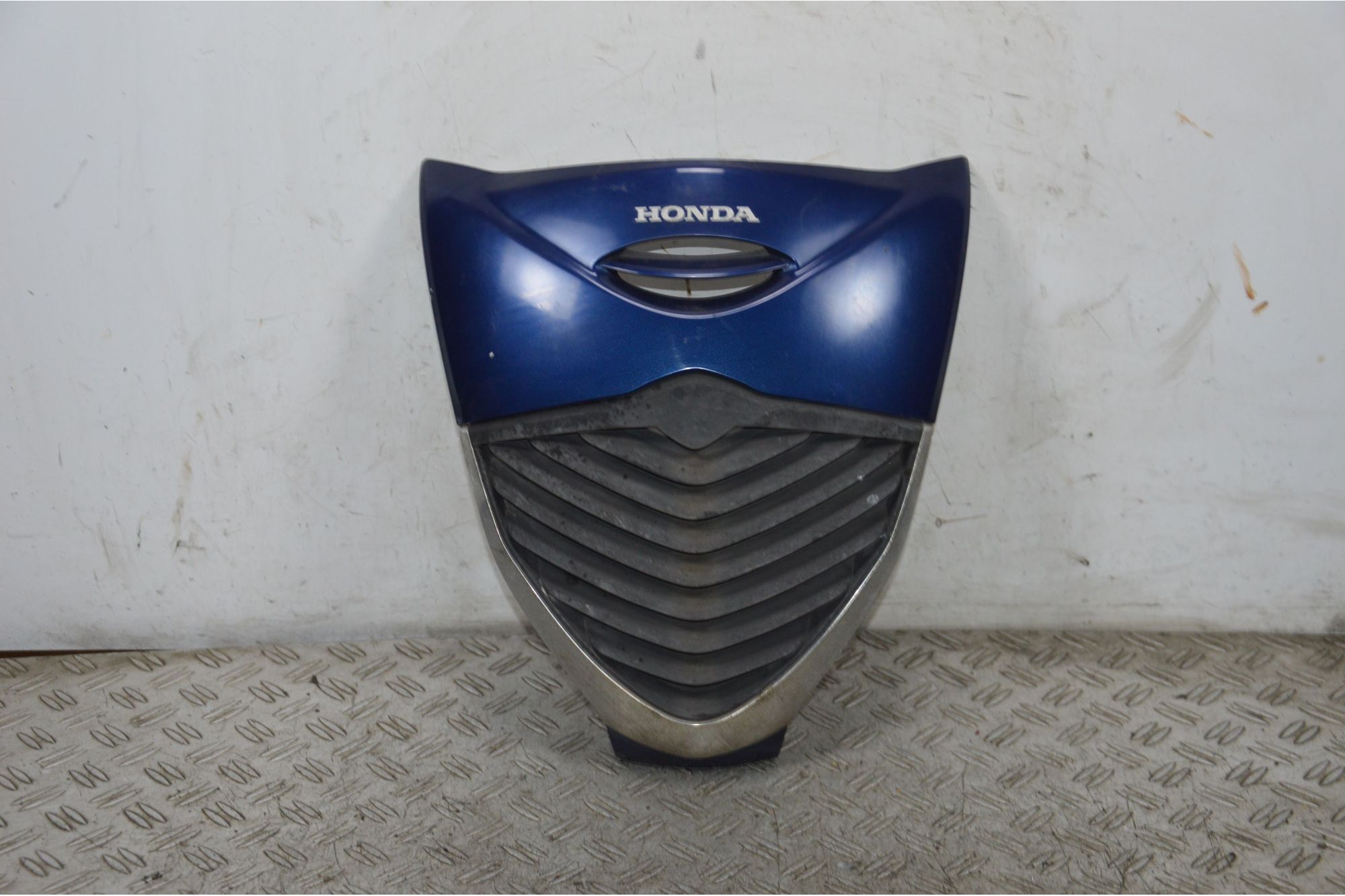 Carena Scudetto Anteriore Honda SH 150 ie Dal 2005 Al 2008  1706110348894