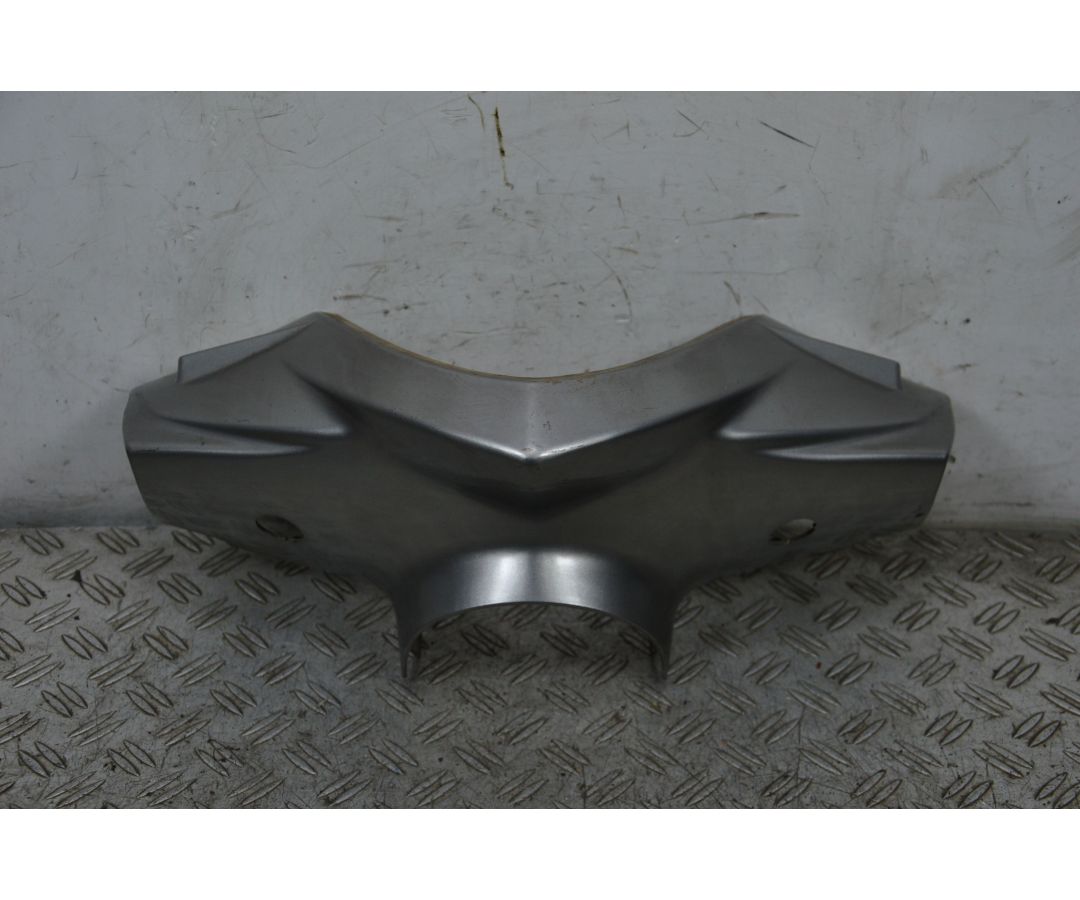 Carena Coprimanubrio Inferiore Kymco Agility R16 125 / 150 dal 2008 al 2017 1706110610397 Carena Coprimanubrio Inferiore Kymco Agility R16 125 / 150 dal 2008 al 2017 1706110610397