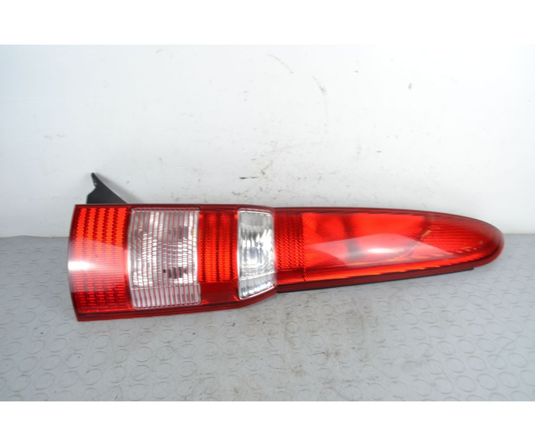 Fanale stop posteriore DX Fiat Panda 169 Dal 2003 al 2012 1706170648194 Fanale stop posteriore DX Fiat Panda 169 Dal 2003 al 2012 1706170648194