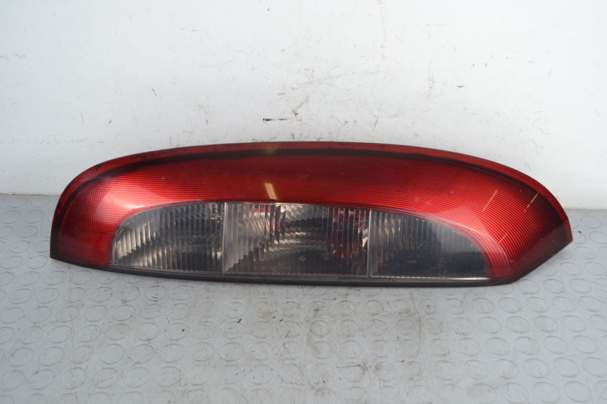 Fanale stop posteriore SX Opel Corsa C Dal 2000 al 2006 Cod 09114336  1706170891934