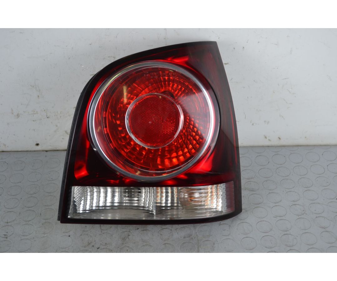 Fanale stop posteriore DX Volkswagen Polo 9n3 Dal 2005 al 2009 Cod 6Q6945258F 1706195250907 Fanale stop posteriore DX Volkswagen Polo 9n3 Dal 2005 al 2009 Cod 6Q6945258F 1706195250907