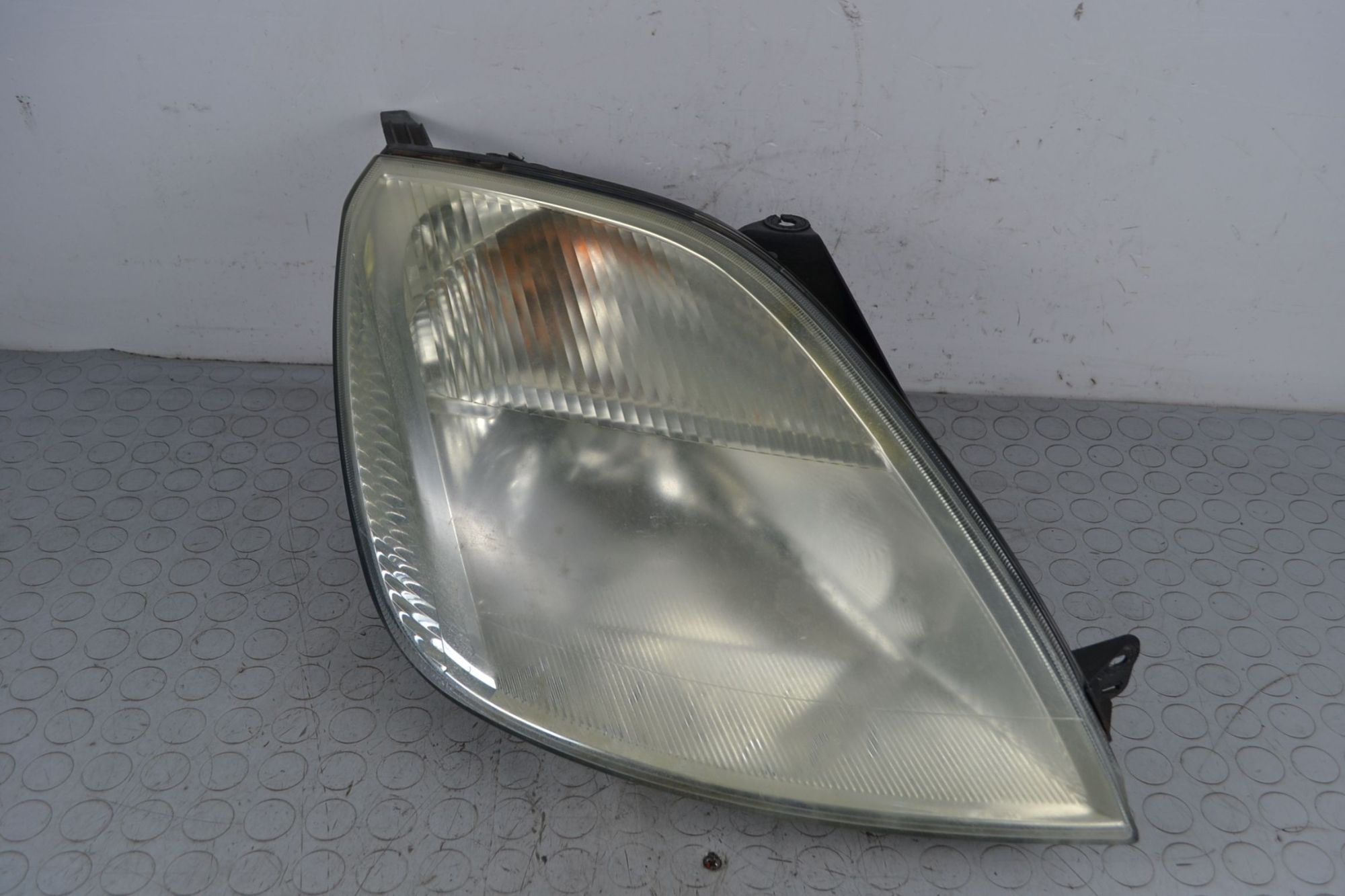 Faro anteriore DX Ford Fiesta V Dal 2002 al 2008 Cod 2s6x-13w023-bl  1706264747994