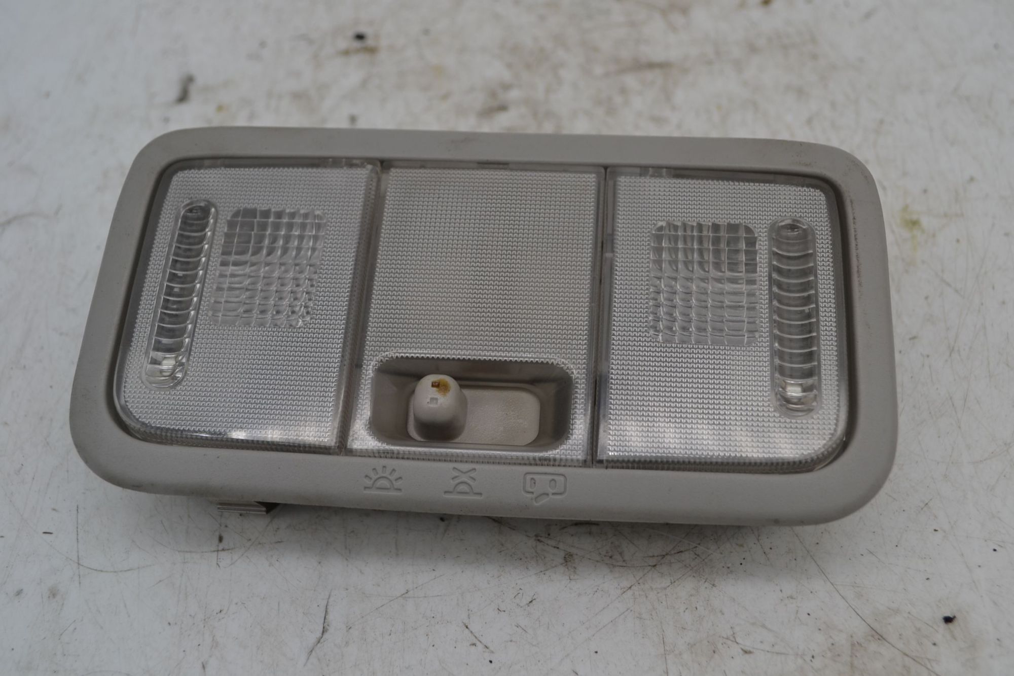 Plafoniera luce interna Daihatsu Trevis Dal 2004 al 2010 Cod 169-51728  1706274645013