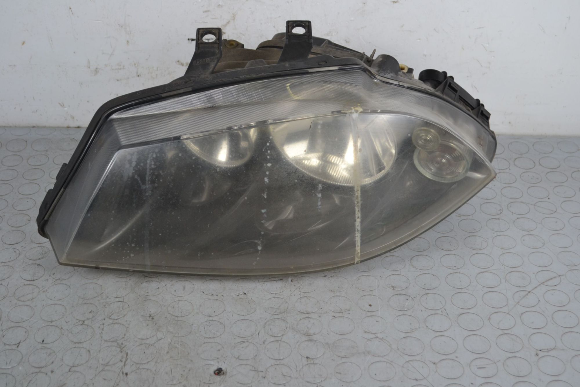 Faro Anteriore SX Seat Ibiza III dal 2002 al 2009 Cod 6l1941005m  1706525385637