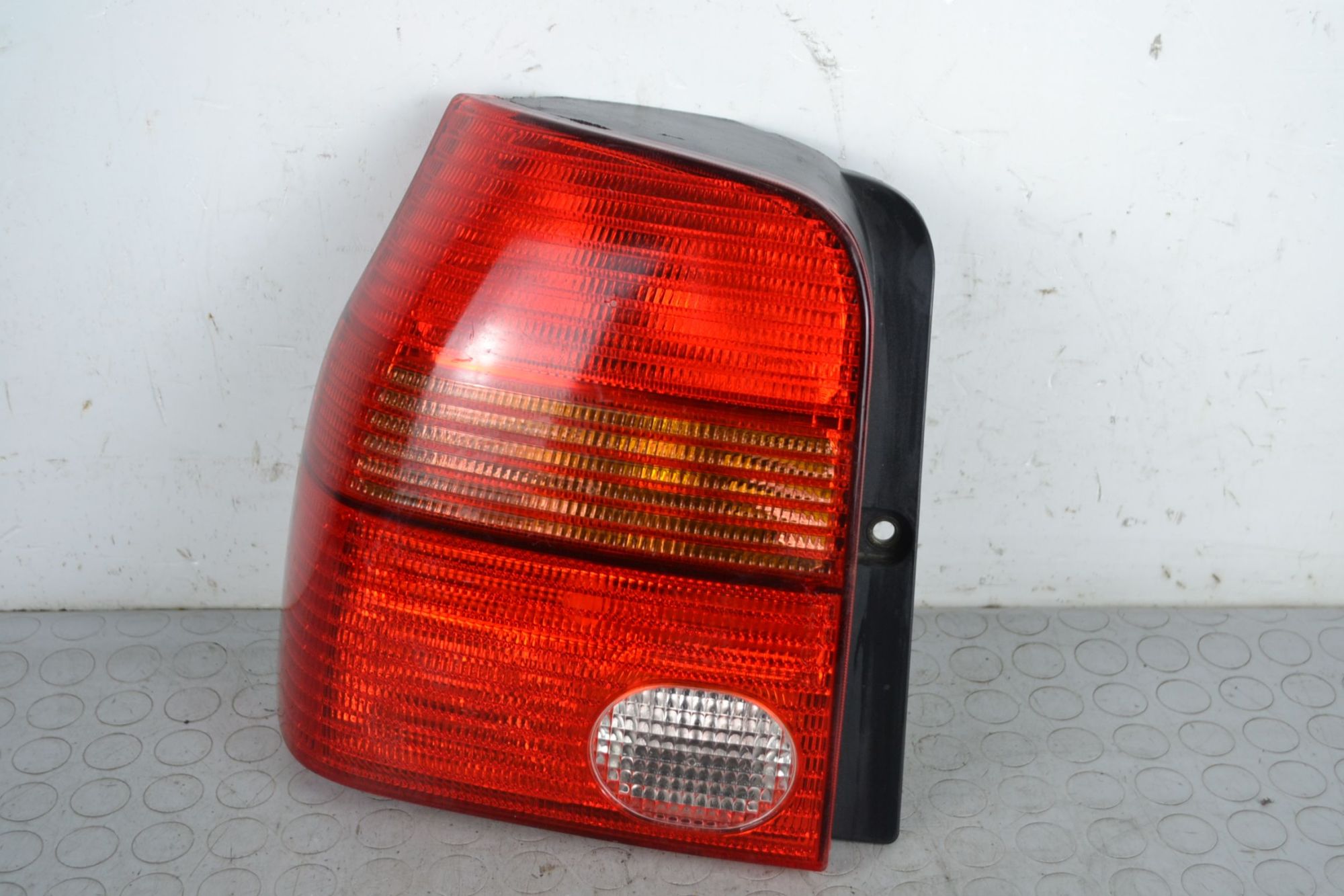 Fanale Stop posteriore SX Seat Arosa Dal 1997 al 2004 Cod 38030748  1706540779626