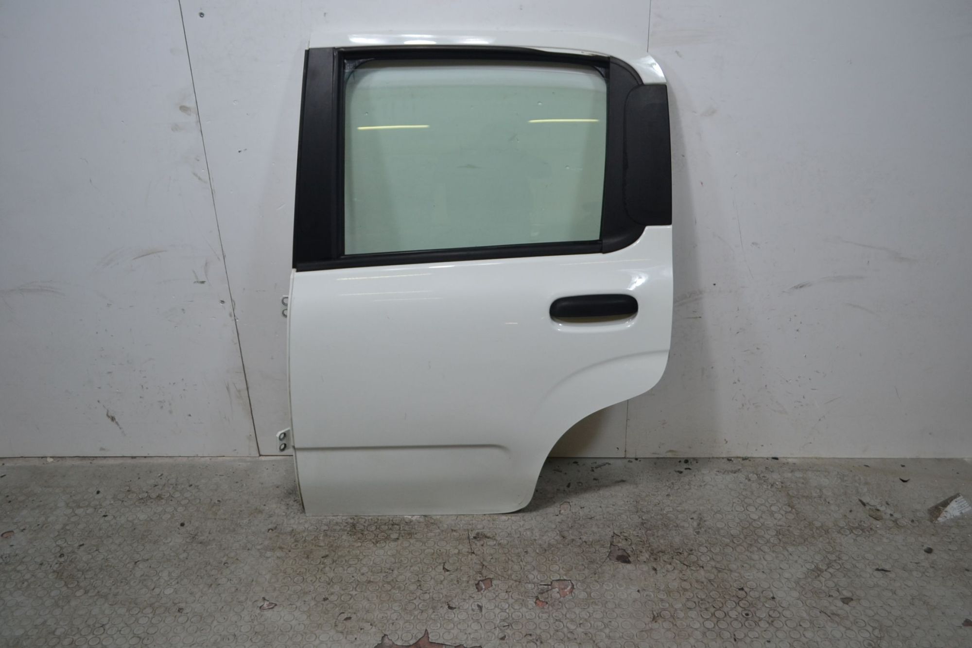 Portiera Sportello Posteriore SX Fiat Panda 312 dal 12/2011 al 04/2017 Cod 51841638 Cod Motore 199A9000  1706689674837