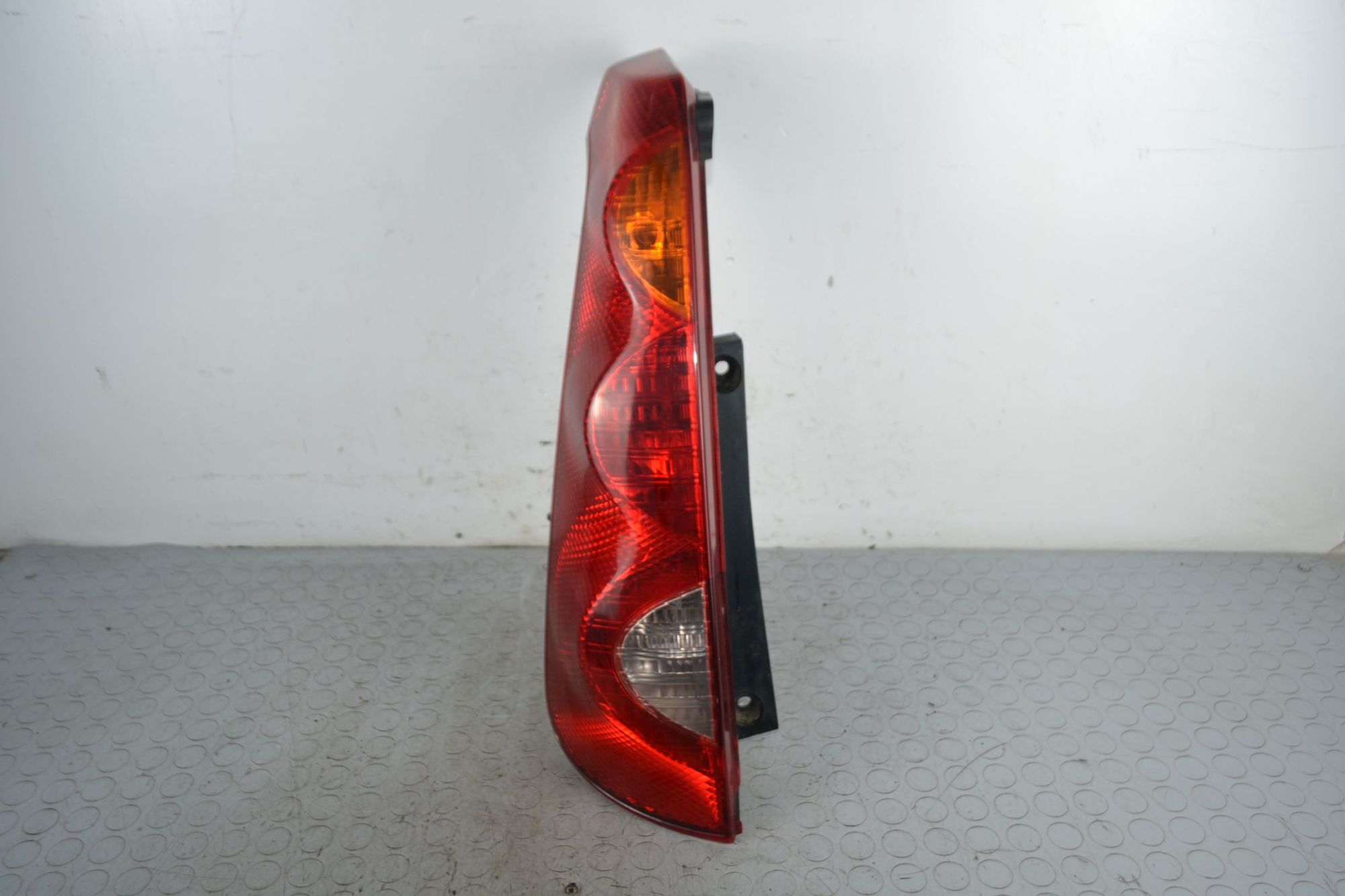 Fanale Stop Posteriore SX Nissan Note dal 2004 al 2013  1706889840612