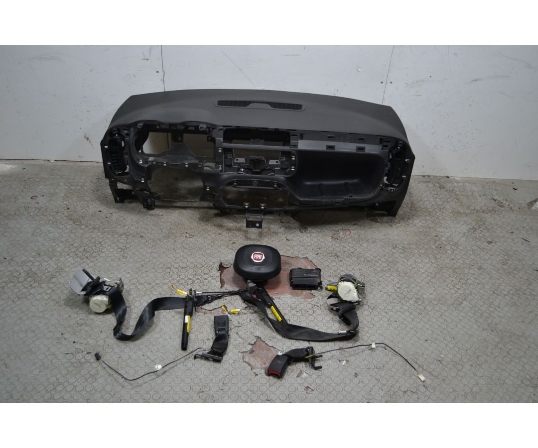 Kit airbag + cruscotto Fiat Panda 312 Dal 12/2011 al 04/2017 Cod 00051951646  Cod Motore 199A9000  1707130054932