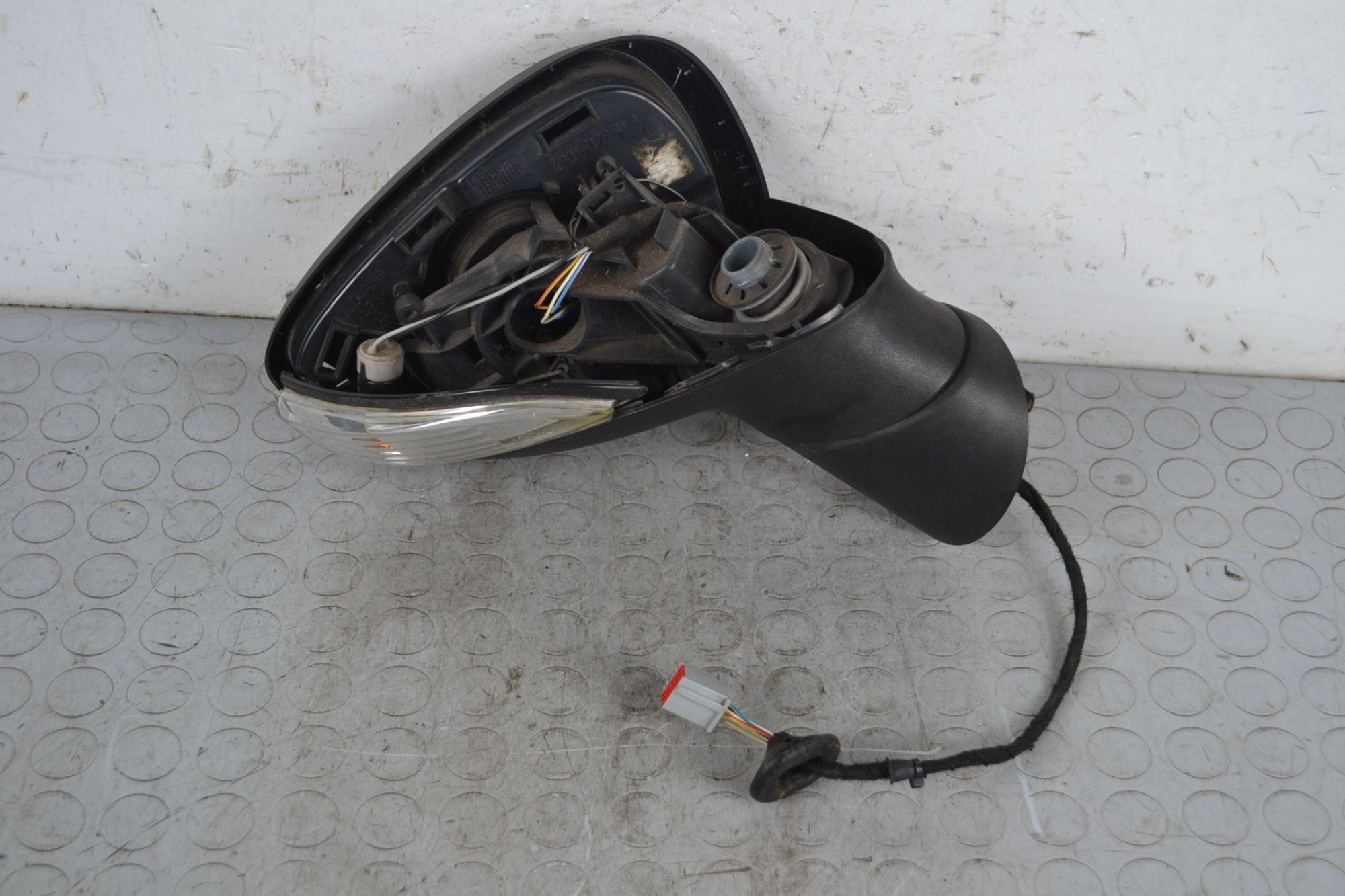 Specchietto retrovisore esterno DX Ford Fiesta VI dal 2008 al 2013 Cod 024704  1707321732335