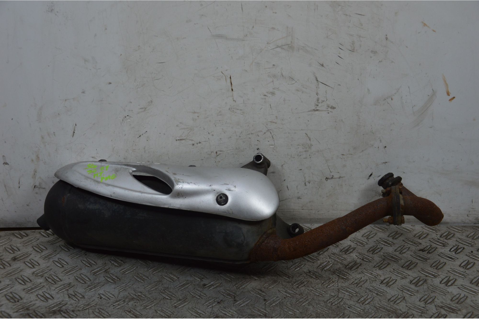 Marmitta Terminale Di Scarico Aprilia Scarabeo 50 2T Motore Piaggio Dal 1994 al 2006  1707383965306