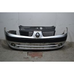 Paraurti anteriore Renault Clio II Dal 2001 al 2012 Colore grigio argento  1707401823939