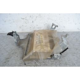 Centralina ECU Toyota Yaris 1.0 B Dal 2001 al 2005 Cod 89661-0D211  1707475544655