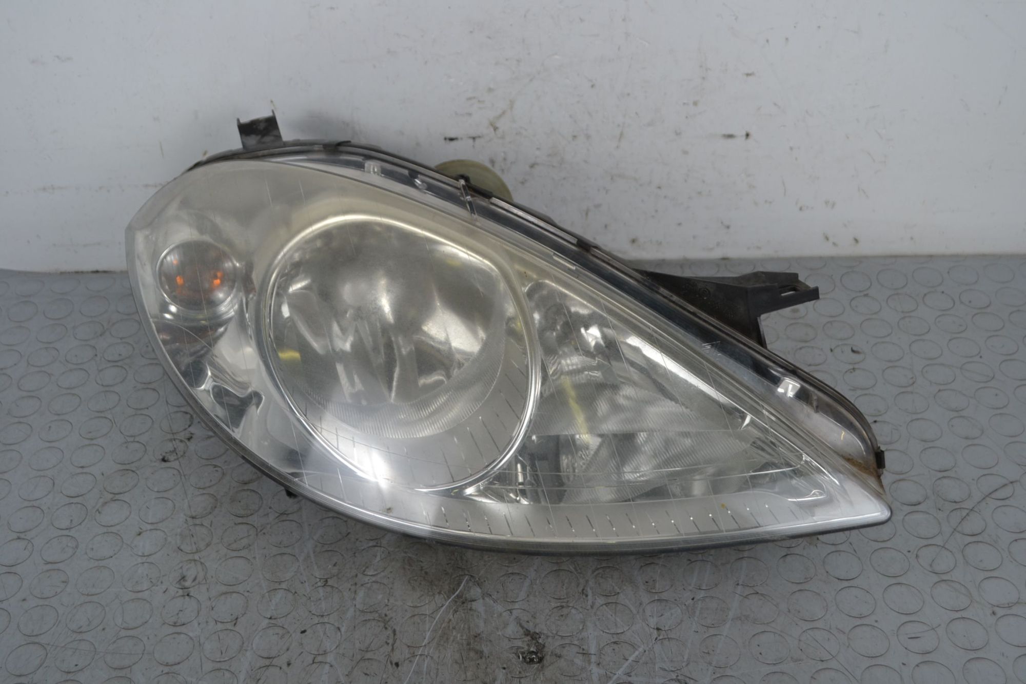 Faro Anteriore DX Mercedes Classe A W169 dal 2004 al 2008 Cod a1698200261  1707477880331