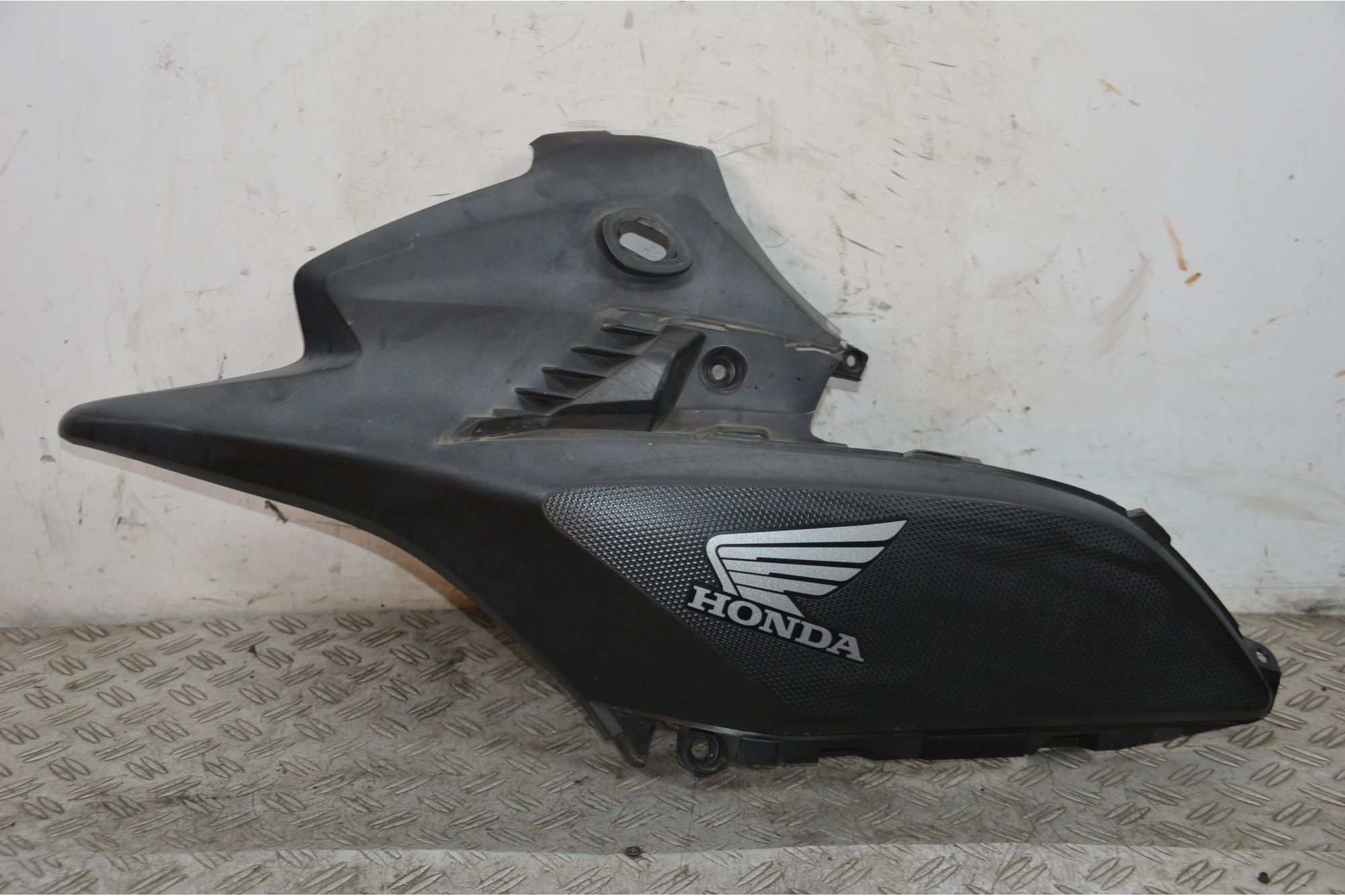Carena Fianchetto Anteriore Sinistra Honda NC 750 X Dal 2014 al 2017  1707737370183