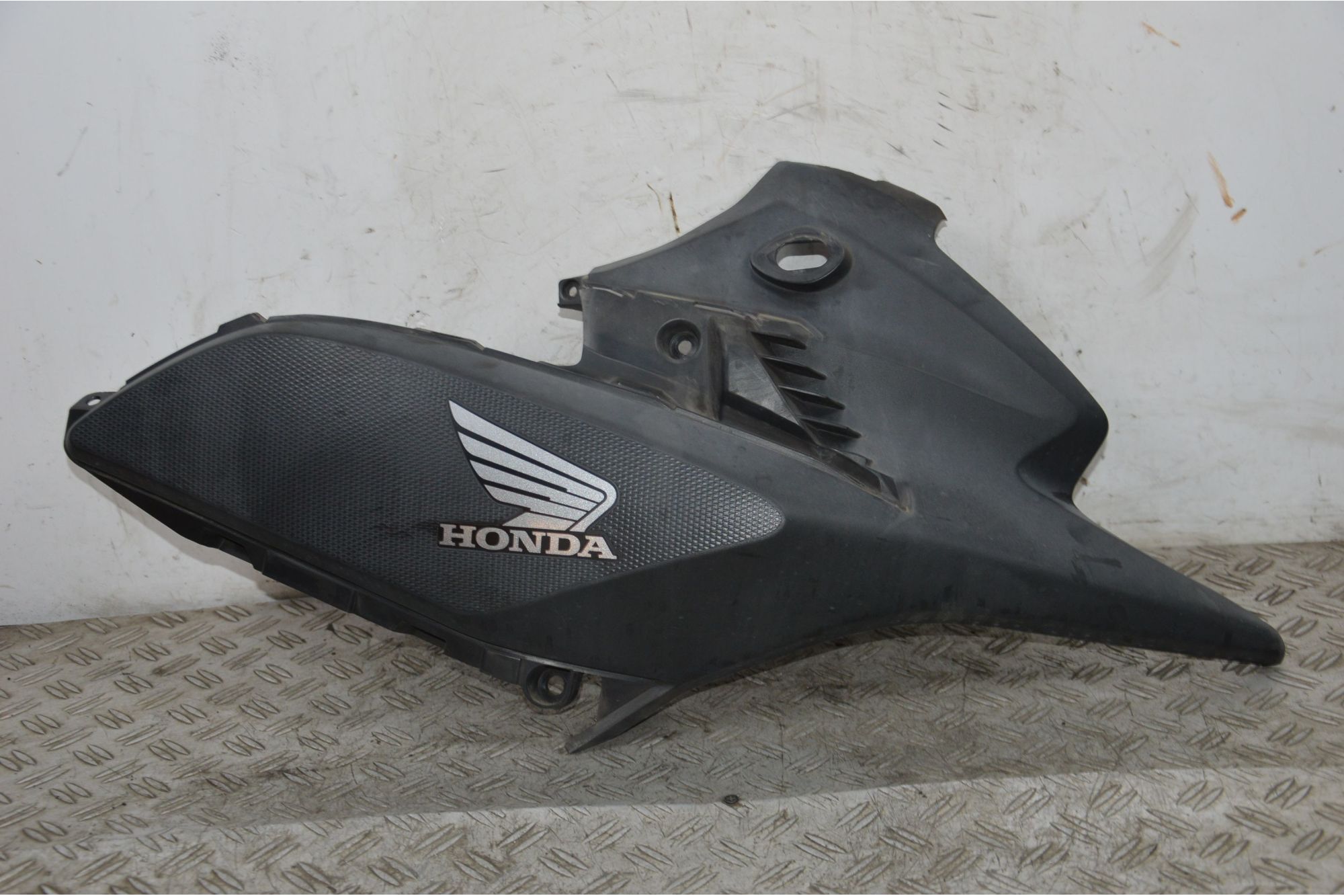 Carena Fianchetto Anteriore Destra Honda NC 750 X Dal 2014 al 2017  1707737910686