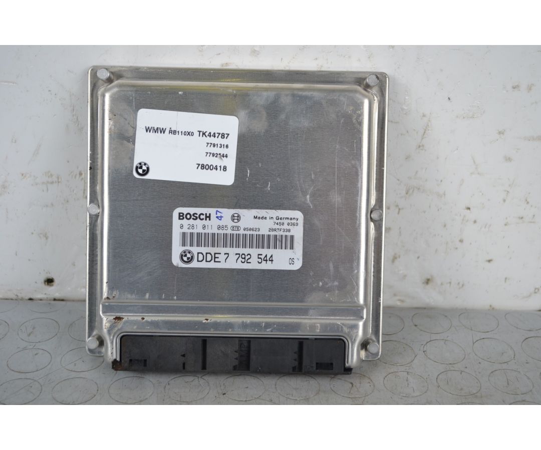 Centralina ECU Mini Cooper R50 Dal 2001 al 2007 Cod 0281011085 / DDE7792544  1707752361067