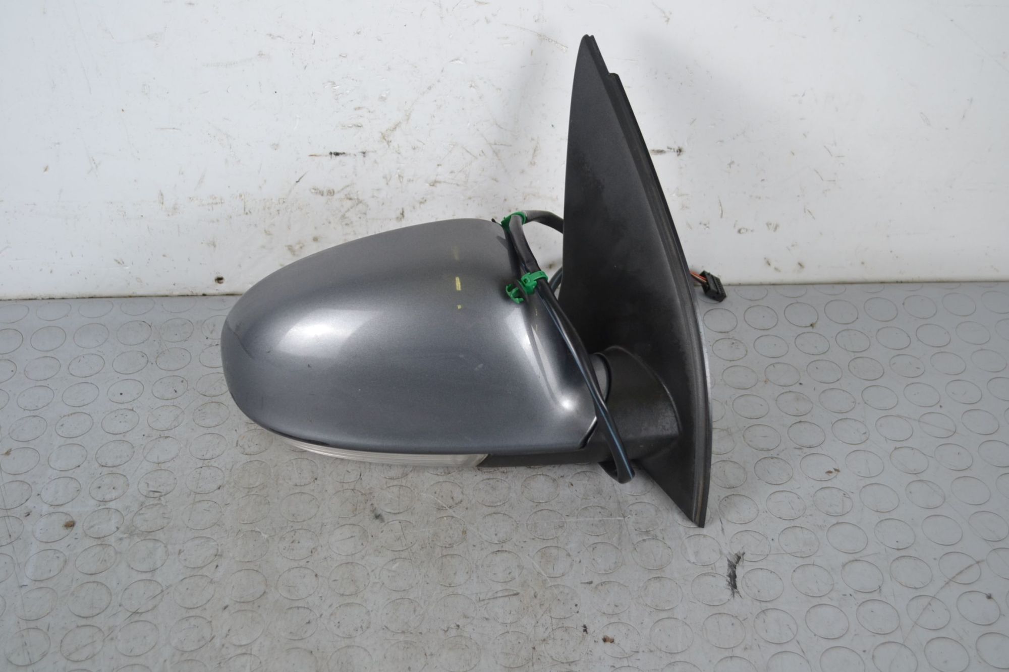 Specchietto retrovisore esterno DX Volkswagen Golf V Dal 2003 al 2008 Cod 010781  1707823279314