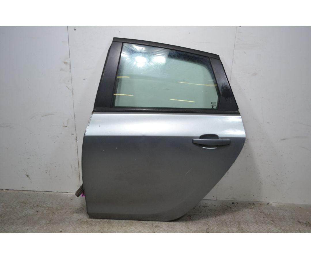 Portiera sportello posteriore SX Opel Astra J Dal 2009 al 2020 1707924624037 Portiera sportello posteriore SX Opel Astra J Dal 2009 al 2020 1707924624037