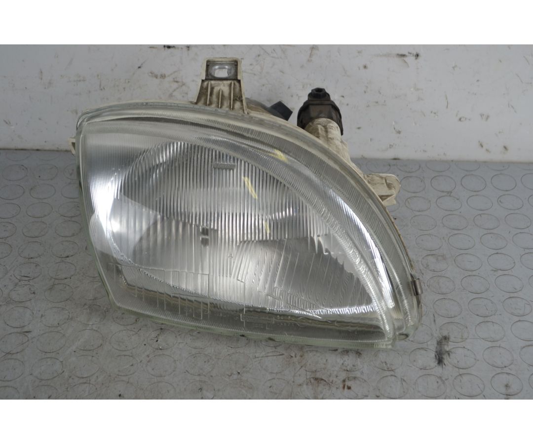 Faro Anteriore DX Fiat Seicento dal 1998 al 2010 Cod 46769165 1708504906284 Faro Anteriore DX Fiat Seicento dal 1998 al 2010 Cod 46769165 1708504906284