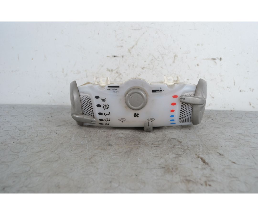 Controllo Comando Clima Peugeot 107 dal 2005 al 2014 Cod 55900-0h040 1708679713144 Controllo Comando Clima Peugeot 107 dal 2005 al 2014 Cod 55900-0h040 1708679713144