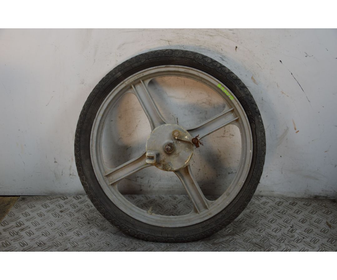 Cerchio Completo Anteriore Piaggio Bravo 50 Dal 1980 al 1997 1708684466479 Cerchio Completo Anteriore Piaggio Bravo 50 Dal 1980 al 1997 1708684466479