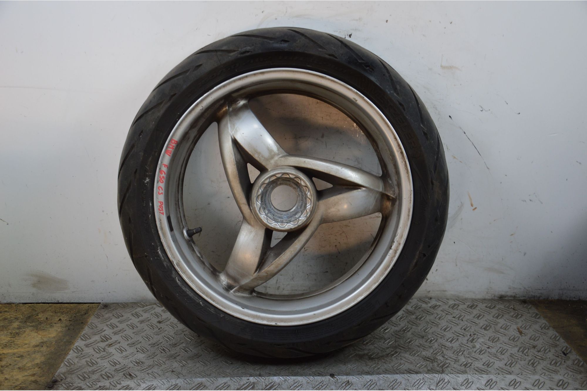 Cerchio posteriore BMW F 650 CS F650CS Dal 2001 al 2006  1708685684056