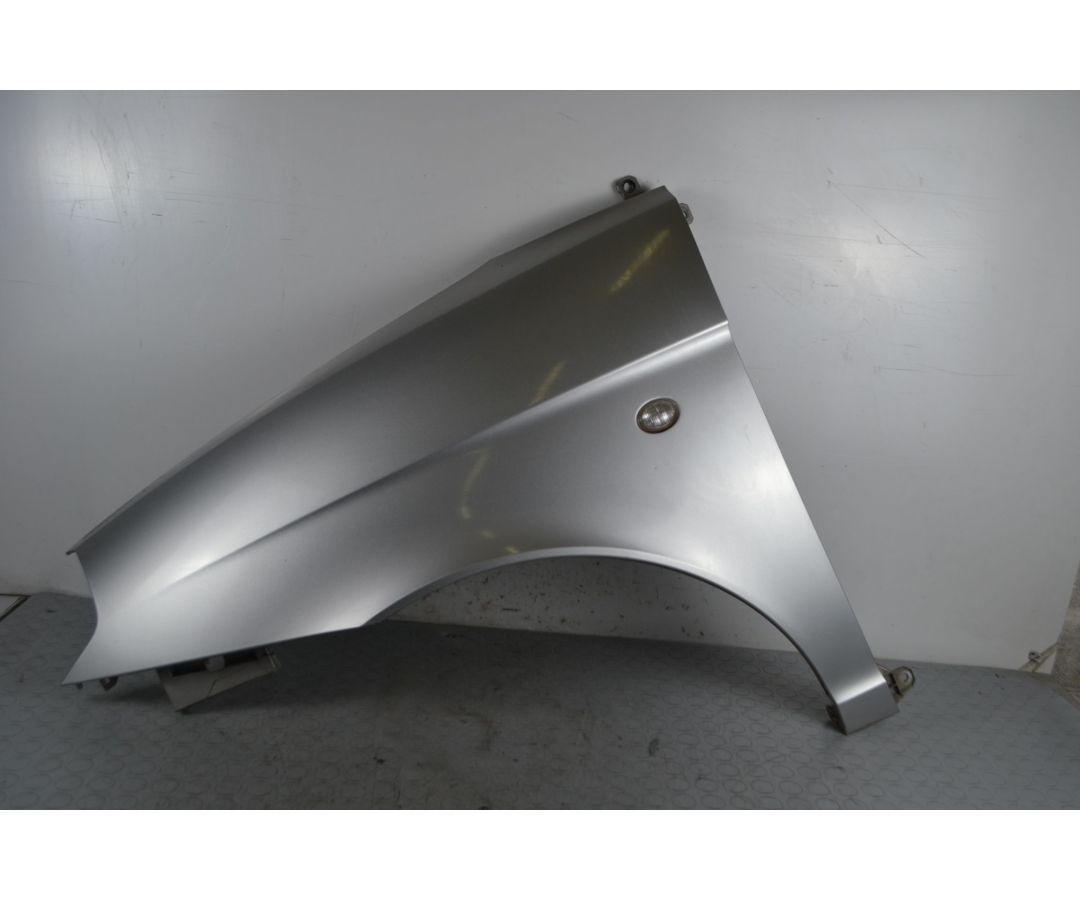 Parafango anteriore SX Lancia Ypsilon Dal 2003 al 2011 Colore grigio OE 71777506  1708702395996