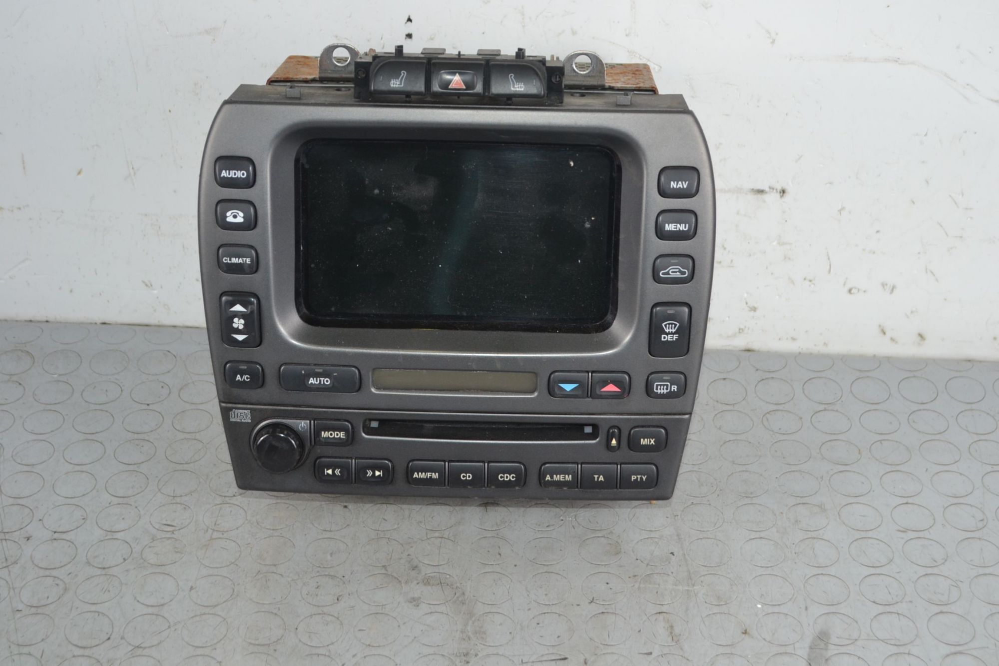 Autoradio + Controllo Comando Clima Jaguar X-Type dal 02/2001 al 05/2010 Cod 1x43-10e889fc Cod Motore QJBA  1708940890260