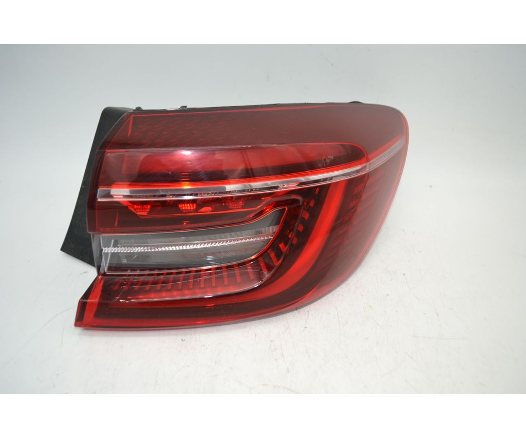 Fanale stop posteriore esterno DX Renault Clio V Dal 2019 in poi Cod 265504885R 1709194348965 Fanale stop posteriore esterno DX Renault Clio V Dal 2019 in poi Cod 265504885R 1709194348965