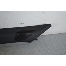 Modanatura Rivestimento Montante Anteriore SX Renault Clio V B7 dal 06/2019 in poi Cod 769123660r Cod motore H4M 632  1709545...