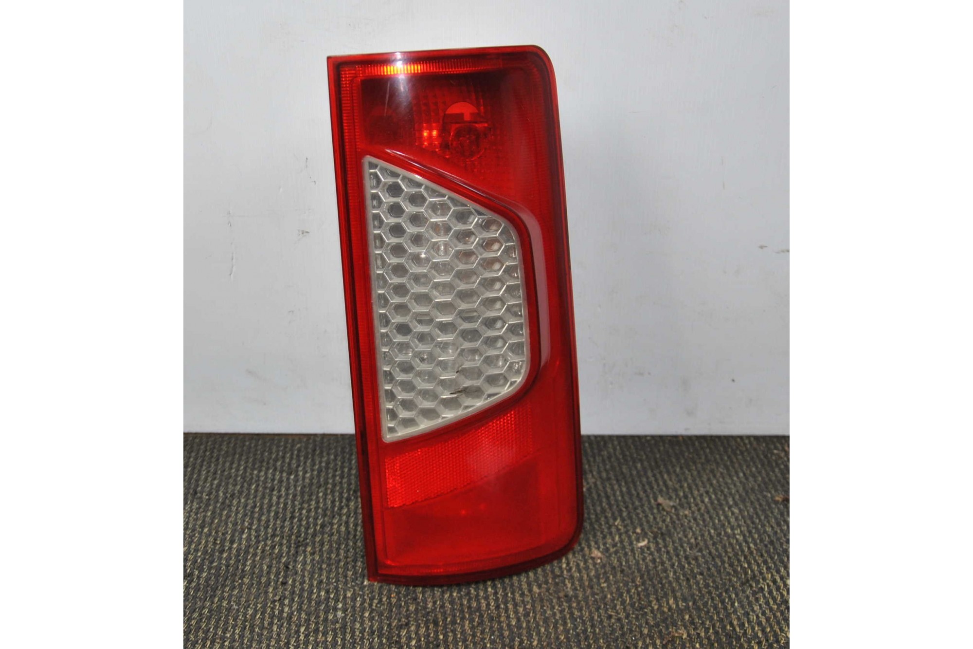Fanale posteriore stop DX Ford Transit Connect dal 2002 al 2014 cod 9T16-13N412  2411111158401