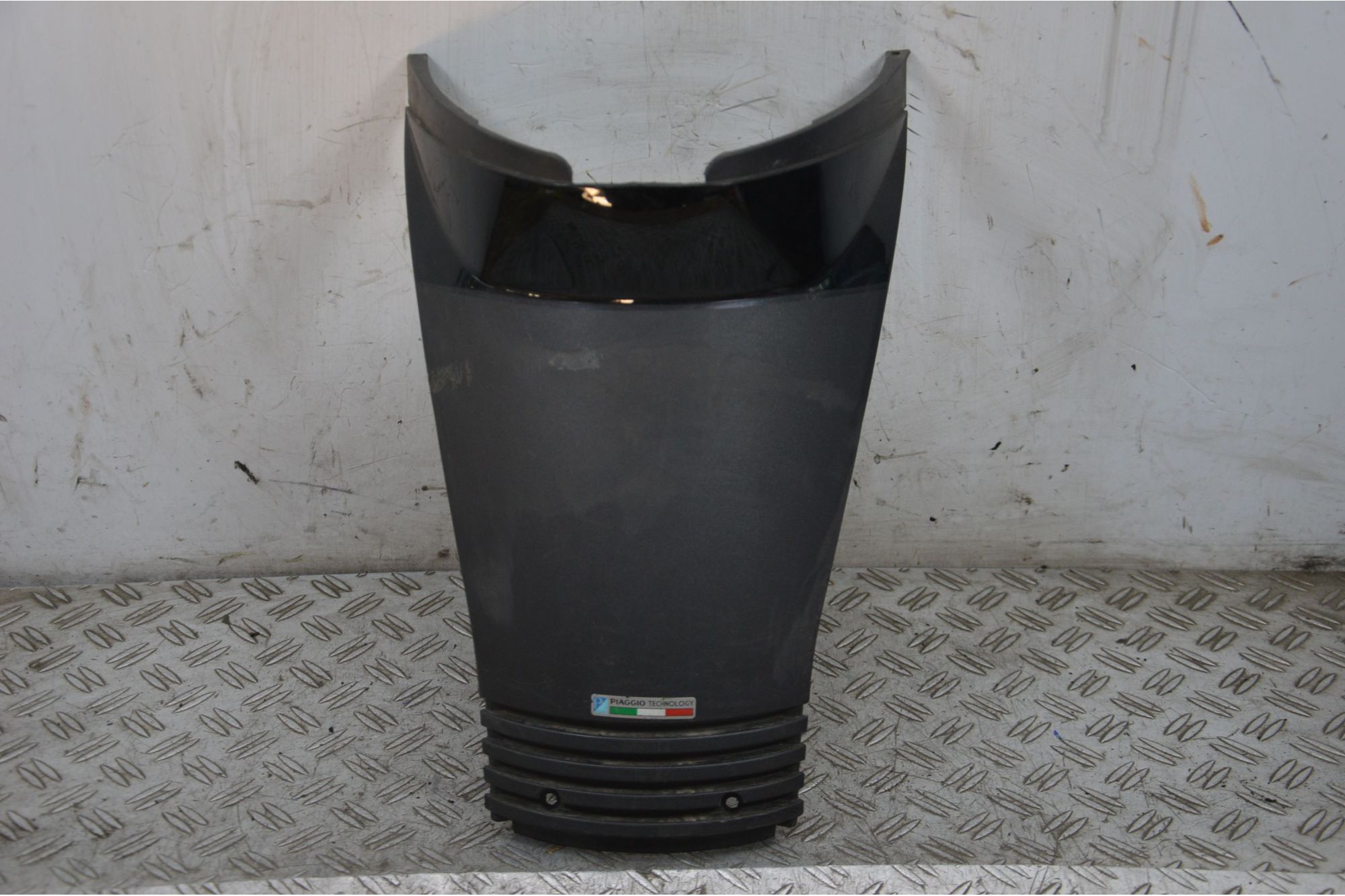 Carena Tappo ispezione Aprilia Sportcity Cube 300 dal 2004 al 2008  1709801249203